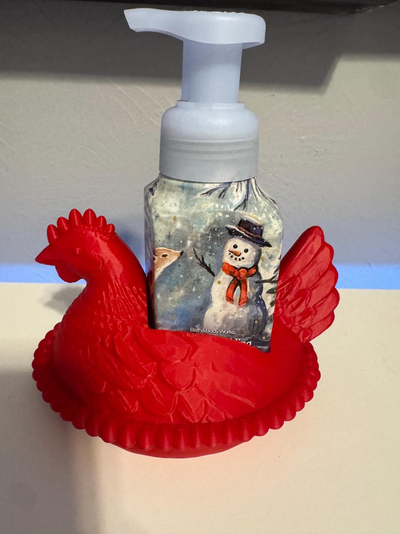 Jabonera con forma de gallina nido de Bath and Body Works imagen 4