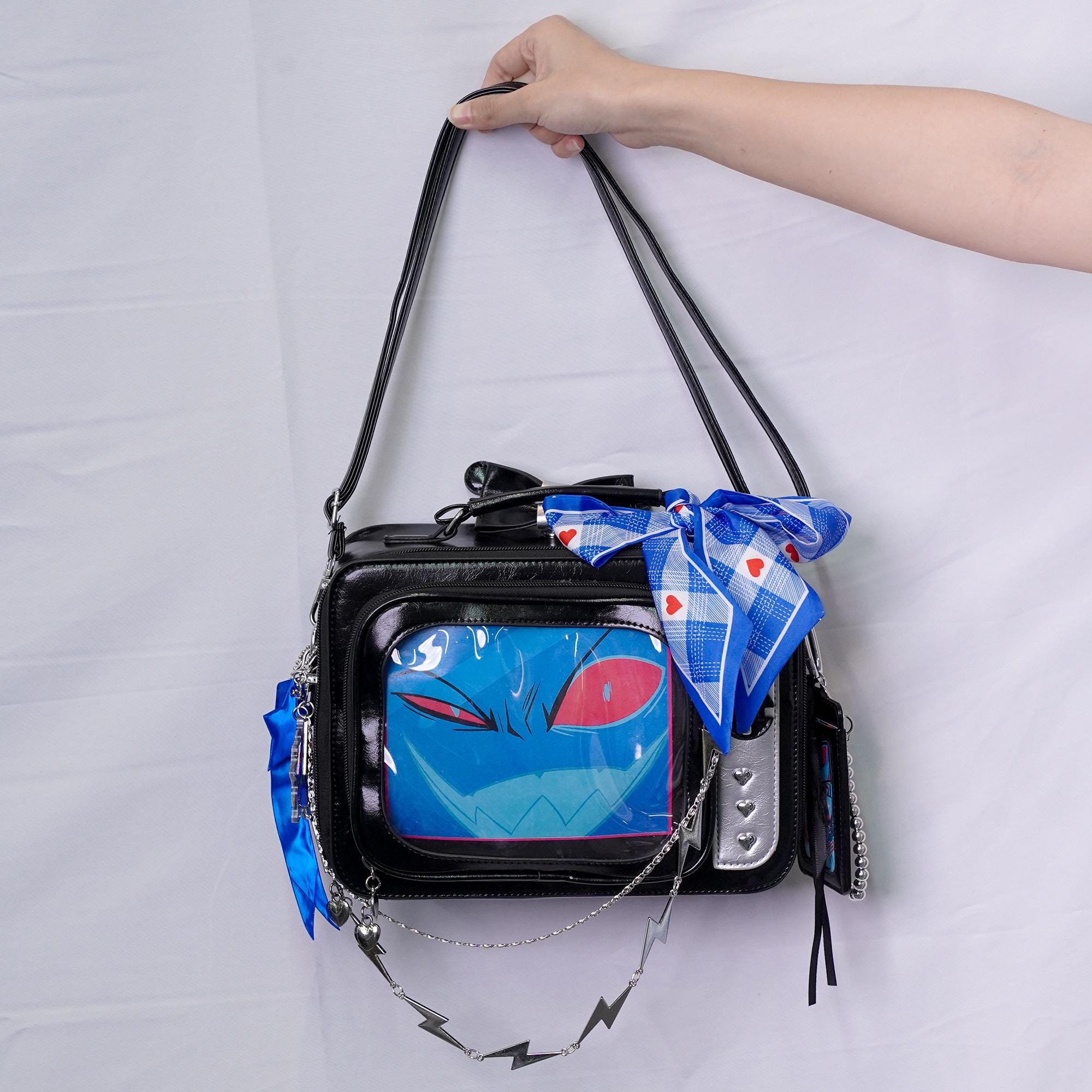 【新品・未使用】HAZBIN HOTELデザインショルダーバッグ【痛バッグ】 Hazbin Hotel Vox Ita Bagbackpack & Crossbody Bag Anime Ita Bag