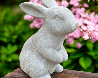 Rabbit Beton Sculpture - Home Bunny Ornament - Stone Animal Design - Rabbit Figurine - Lawn Bunny Art - Durable Statue - Patio & Yard Decor