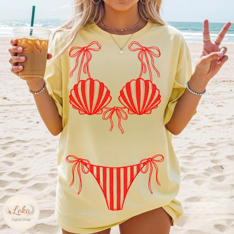 Sommarbikini PNG-paket, kustsommar, preppy baddräkt PNG, randig och prickig baddräkt, solskenssjöflicka strandvibbar, bikini PNG bild 2