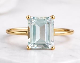14K Gelbgold Aquamarin Solitär Smaragdschliff Ring Minimalist Prong Set Verlobungsring März Geburtsstein Ring