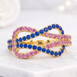 Rond geslepen edelsteen oneindigheidsring saffier en robijn 14K massief gouden gedraaide band statement ring unieke eeuwigheid stijl cadeau voor haar