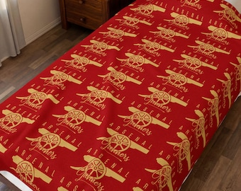 Arsenal Crest Pattern Velveteen Plush Blanket - Special design for arsenal fans