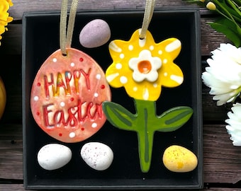 Happy Easter /Pasg Hapus Egg and Flower Decoration.Easter gift set.Porcelain Ceramic Decorations/Easter ornaments .Handmade in Wales.