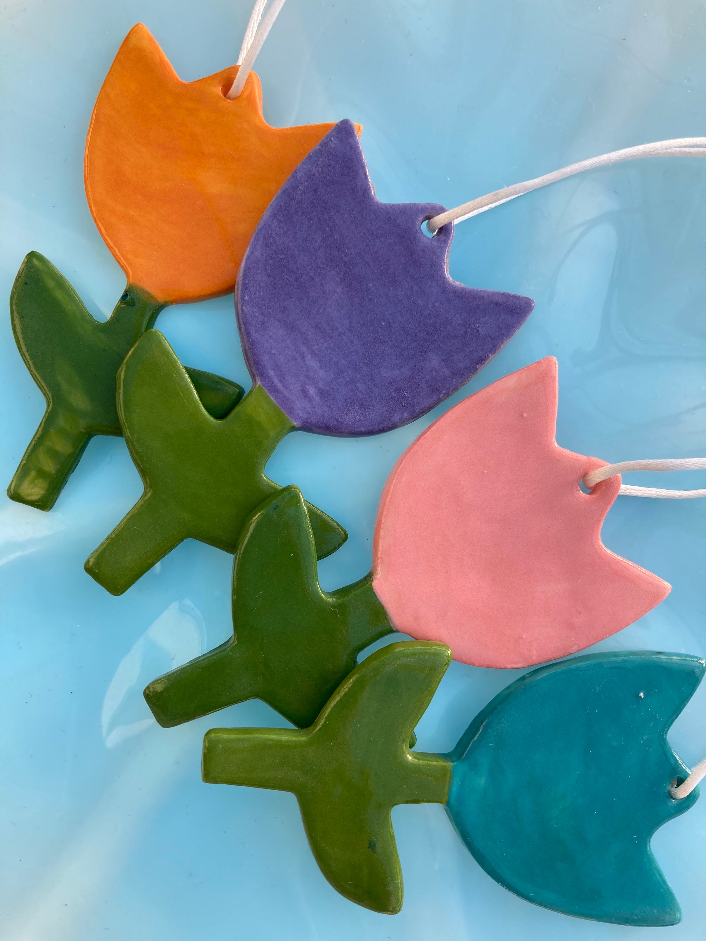 Tulipe/Fleur Tulipe en Céramique Suspendue Décoration Céramique.fête Des Mères Cadeau de Pâques. Déc