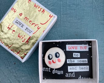 Love You to the Moon and Back Diorama box.Ceramic Moon and Stars.Teenager gift from mum/dad.Daughter gift/Son gift.Handmade porcelain gift.