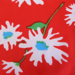 1970s Floral Fabric Remnant | Vintage Polyester Material in Red  | 1 Yard