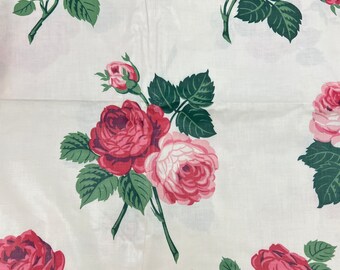 Vintage Fabric Remnant with Roses | 1960s Polished Cotton Material with Flowers | 6 Yards