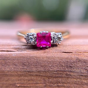 Antique Diamond and Synthetic Ruby Trilogy Ring, 18K yellow gold and platinum