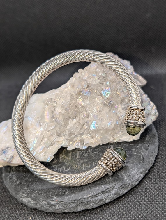 Vintage Unsigned Silvertone Cable Cuff Bracelet w… - image 1