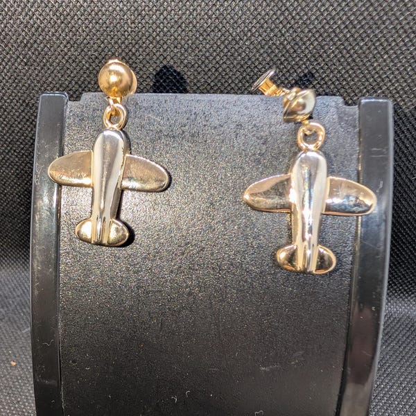 Vintage Propeller Plane Clip-On Earrings – Mid-Century Aviation Dangles