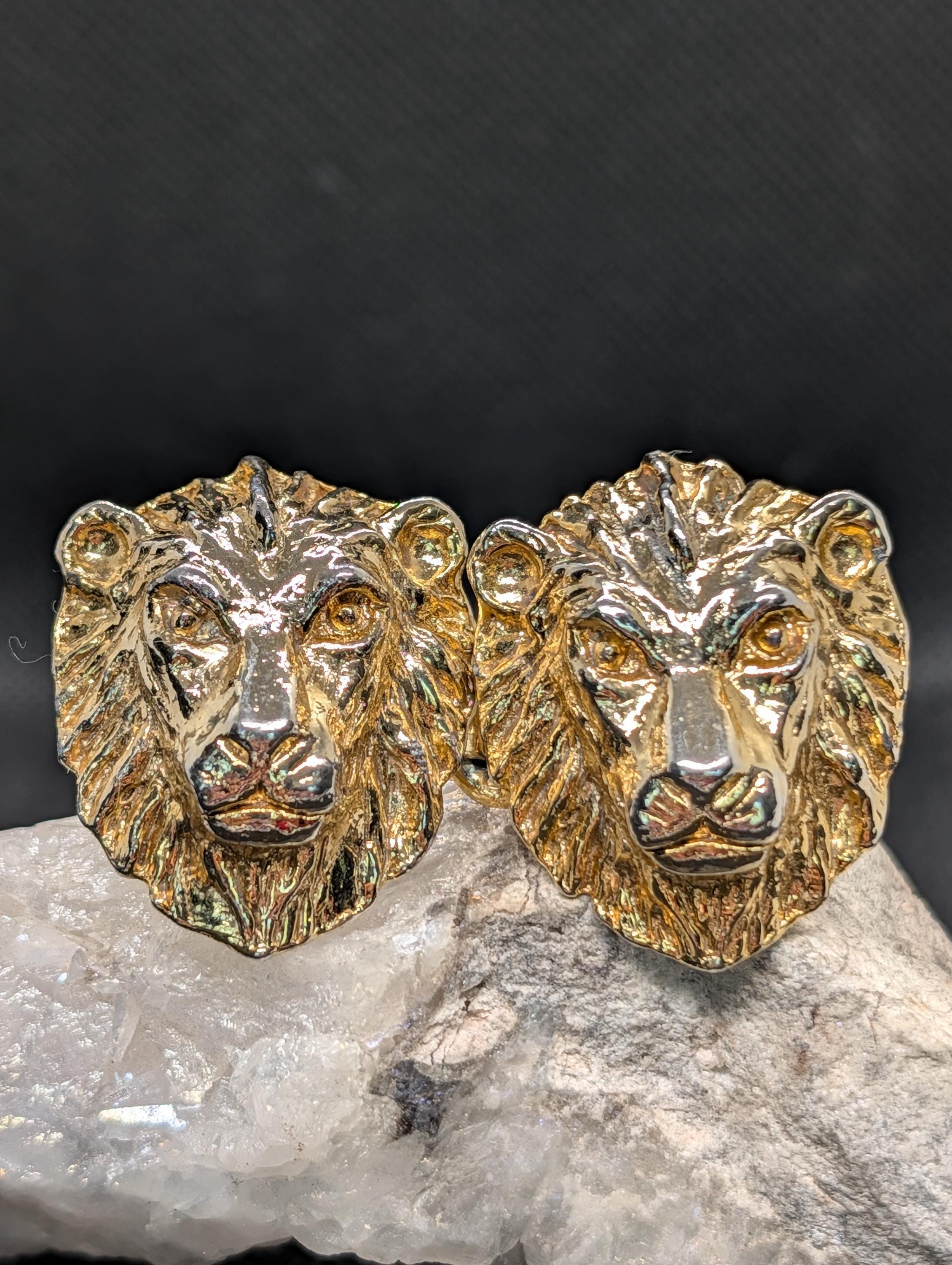 1980\'s Gold Lion + Panther Head Chain Belt Glam Gaudy-Gold 80\'s Chanel Sun Lion Head Medallion Chain Belt – Luxury GoRound main image 3