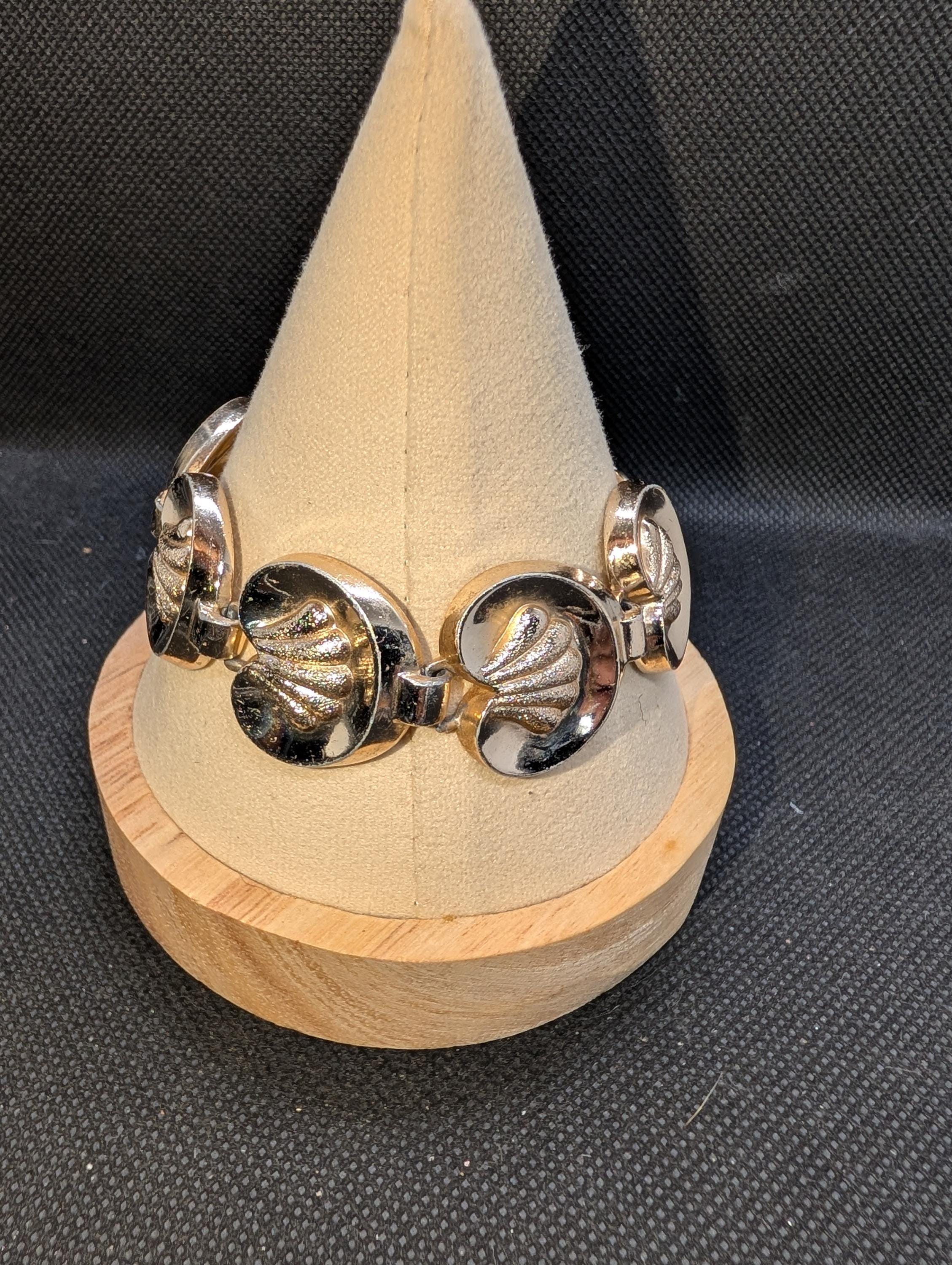 Vintage Coro Corolite Bracelet - 1950s Nautical Shell Link Jewelry ...