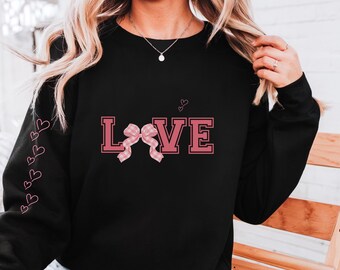 Valentine's Day Sweatshirt Pink Gingham Bow LOVE Crewneck Sweatshirt Trendy Valentine's Day Coquette Bow Pullover Sweater