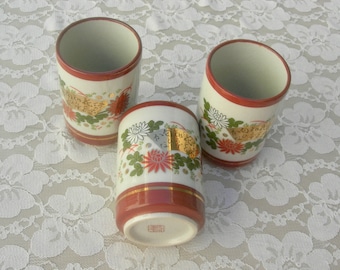 4 FOUR Japanese Tea/Sake/Juice Cups, beautiful gold fan & flowers design, ceramic beverage cups, 4" high, excellent vintage condition