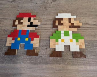 Wooden Pixel Geek Art - Mario / Luigi