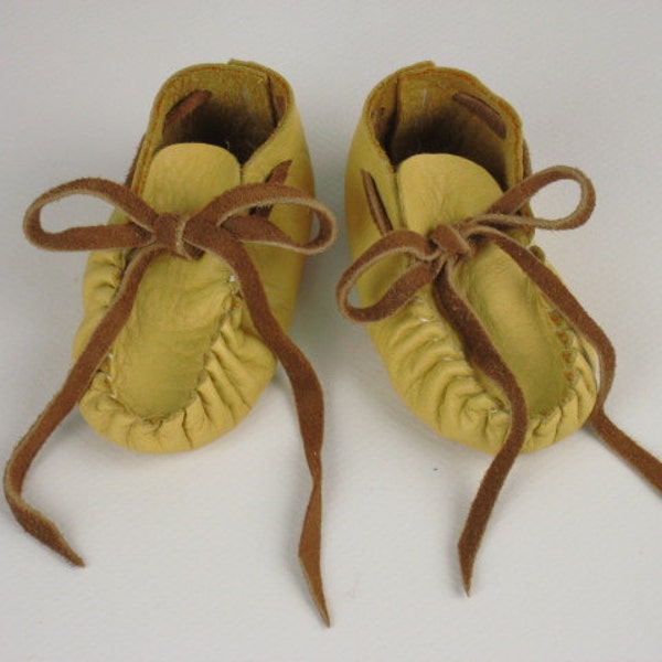 Golden Deerskin Leather Baby Moccasins, Toddler Slippers, Infant Shoes, Preemie  Booties, Newborn Mocc, Unique Handmade USA Baby Shower Gift