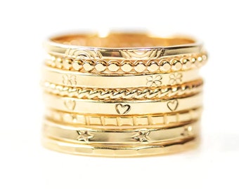 Anelli impilabili in oro, ispirati alla natura: motivi floreali testurizzati, arcobaleno / argento sterling, riempiti in oro, fatti a mano / varie misure