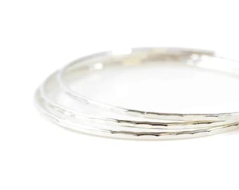 Hammered Bangles Sterling Silver Bracelet: Minimalist Stackable Jewelry, Handcrafted Texture (Multiple Sizes, Lightweight)