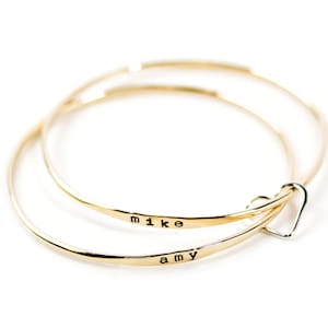Personalized Jewelry / Unique Gift For Mom / Mothers Day Gift / Personalized Bangles / Grandma Gift / Kids Name Bangles / Name Bangles / Mom
