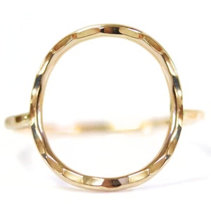 Simple circle shop ring