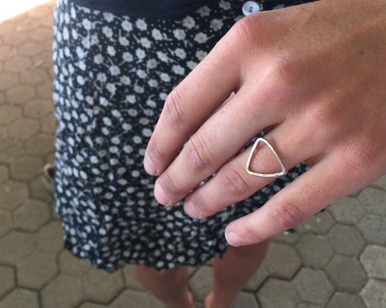 Triangle Ring / Simple Ring / Simple Delta Ring / Open Delta Ring / Gold or Rose or Silver Simple Ring / Boho / Chic / Simple Ring imagem 2