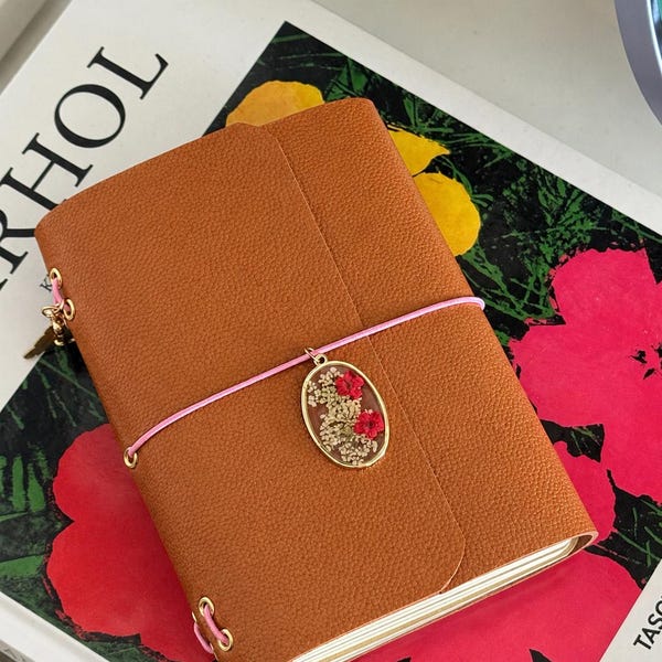 A6 Notizbuch im Louise Carmen Stil aus Leder