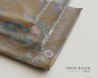 Samen Fauna und Flora Tanahan Cecek Classic (Soga), Traditionelles javanisches Batikgewebe (250 x 105 cm)