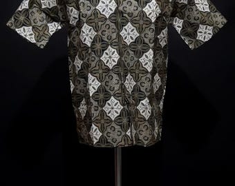Moderne Kawung Muster Baumwolle Batik Shirts