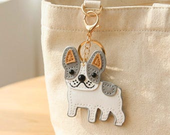 フレンチブルドッグキーホルダー、かわいいフレンチブルドッグバッグチャーム、レザーフレンチブルドッグギフト、フレンチブルドッグメモリアルキーホルダー、犬キーホルダー、犬好きへのギフト