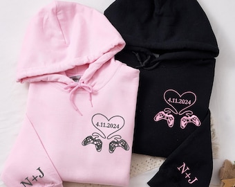 Broderad Gamer Controller Love Hoodie för par: Pojkvän/flickvän/tröjor, Gamerkläder