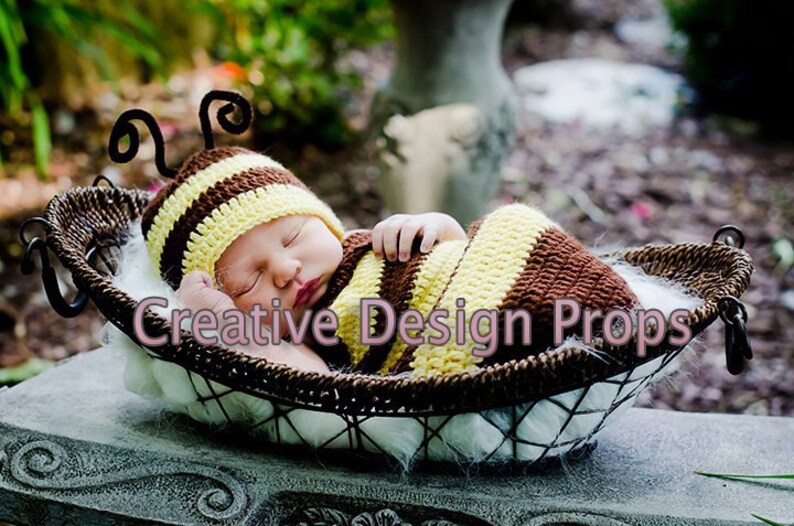 Cocoon and Hat Bumble Bee set newborn outfit, Halloween costume, photo prop, Baby Shower Gift, image 1