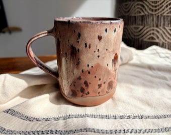 Taza de cerámica rústica hecha a mano – Colección Dusty Plum, taza de café de gres, cerámica terrosa