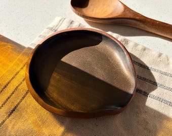 Reposacucharas de cerámica hecho a mano – Colección Oro Negro, Cerámica Artesanal Minimalista