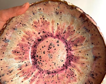 Frutero de gres hecho a mano - Colección Dusty Plum, cerámica texturizada con esmalte rosa