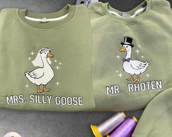 Sudadera Silly Goose bordada con nombre personalizado, regalo divertido para parejas de recién casados.