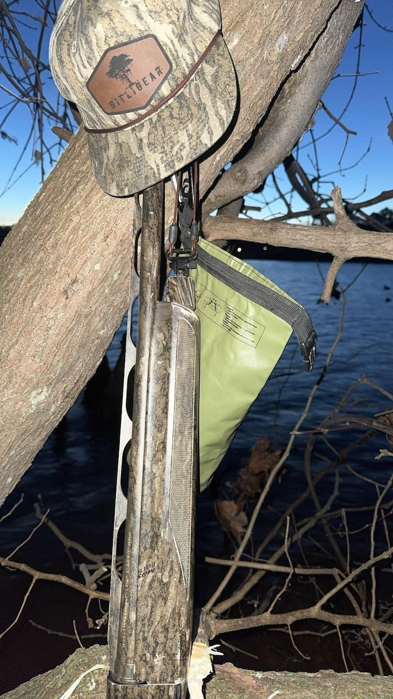 Handmade Shotgun Hanger - "The Hangman" Timber Loop imagem 4
