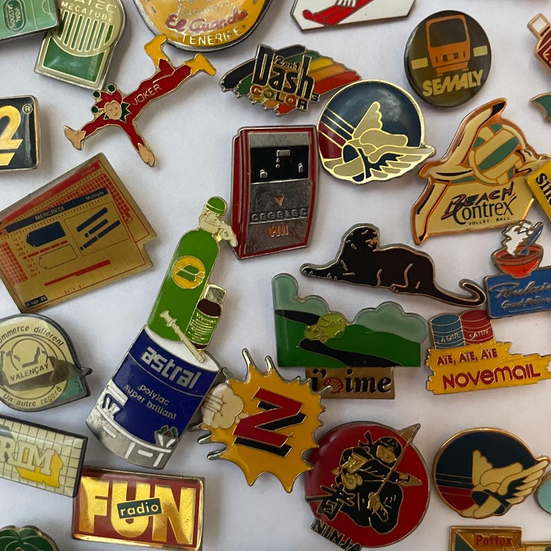 vintage-pin-badges-etsy