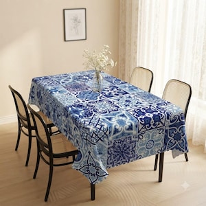 Mantel rectangular de mosaico azul - Decoración elegante para mesa de comedor