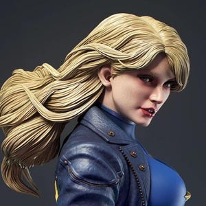 Könnte beinhalten: Detaillierte Figur einer Figur mit langen blonden Haaren, die einen blauen Body, eine dunkelblaue Lederjacke und einen gelben Gürtel trägt. Die Figur hält einen silbernen Stab und hat einen entschlossenen Gesichtsausdruck.