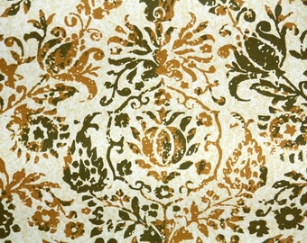 Retro Flock Wallpaper by the Yard 70s Vintage Flock Wallpaper - 1970s Gold and Green Two-Tone Flock Damask