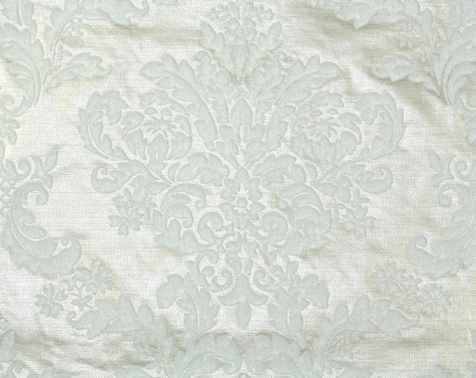 Retro Flock Wallpaper by the Yard 70s Vintage Flock Wallpaper 1970s