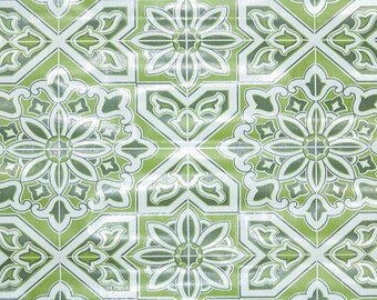 Vintage Wallpaper by the Yard - 1970s Vinyl Green and White Geometric