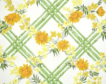 Vintage Wallpaper by the Yard - 1970s Green Bamboo with Yellow and Gold Daisies