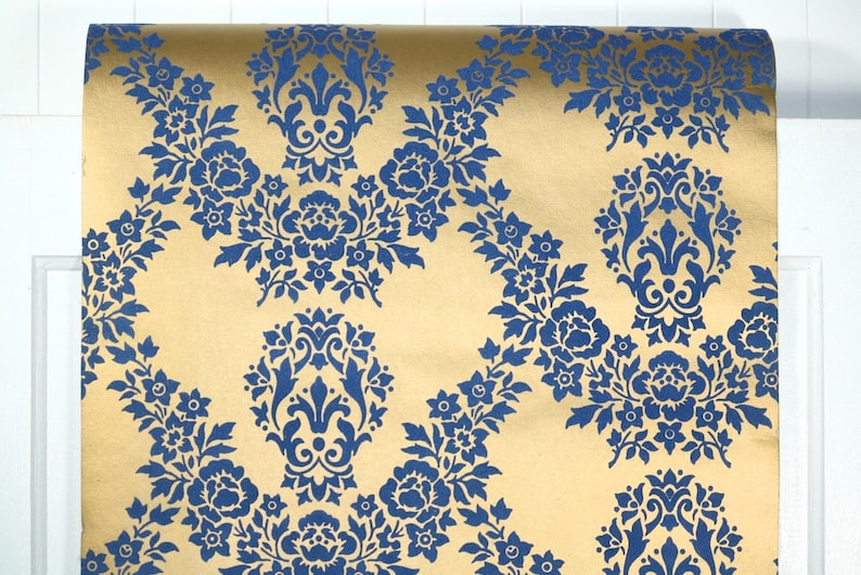 Retro Flock Wallpaper by the Yard 70s Vintage Flock Wallpaper 1970s Blue Floral Flock on Metallic Gold image 2