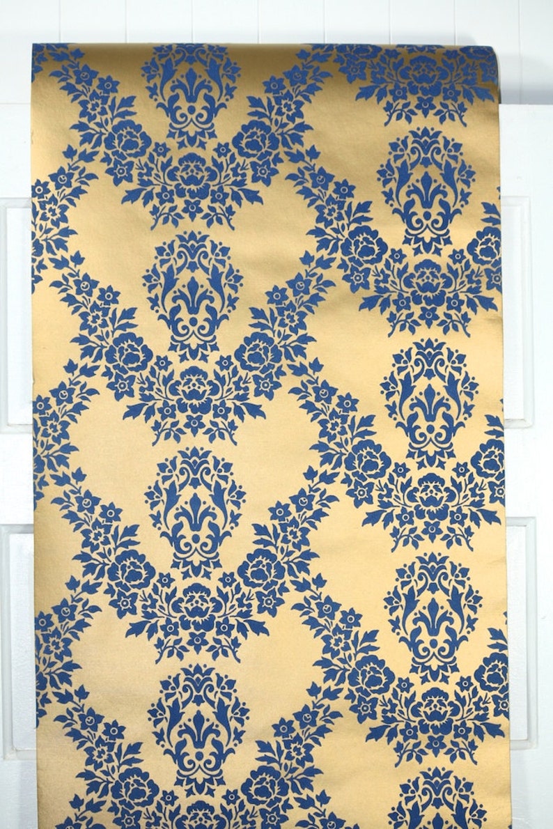 Retro Flock Wallpaper by the Yard 70s Vintage Flock Wallpaper 1970s Blue Floral Flock on Metallic Gold image 3