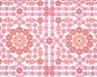 Vintage Floral Wallpaper - 1970s Pink and Coral Geometric Print