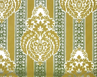 1970s Vintage Flock Wallpaper By the Yard – Green & Gold Damask