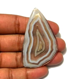 Natural Banded Agate Cabochon, Designer Oval Agate Stone, Grey Brown Lace Agate, Jewelry Making Gemstone (60X35X4MM 70Cts)