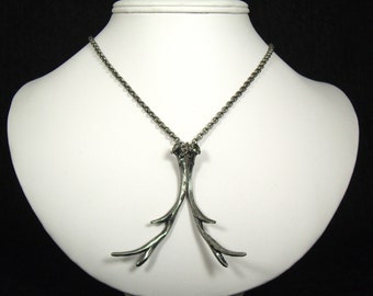 Large Antlers Necklace. Fmn